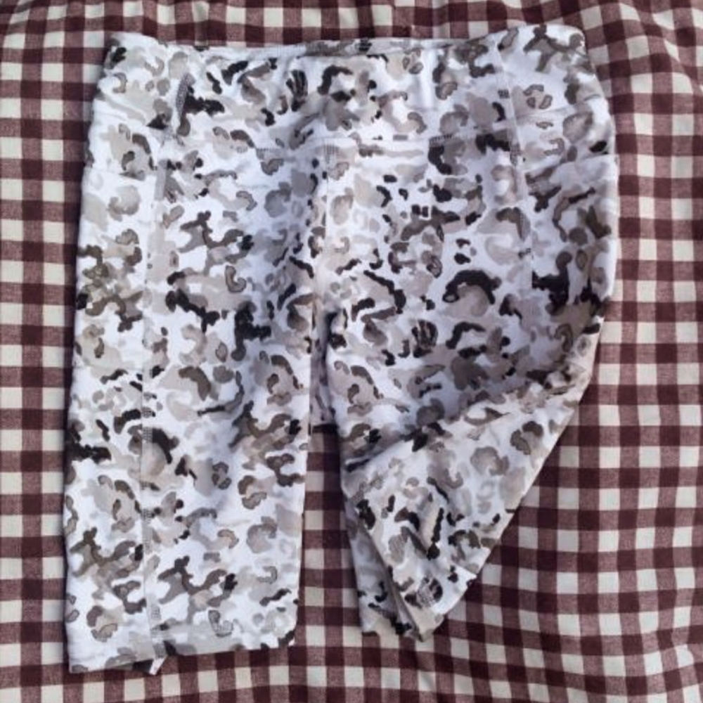 🍀3/15 Girl jogger shorts (Avia)